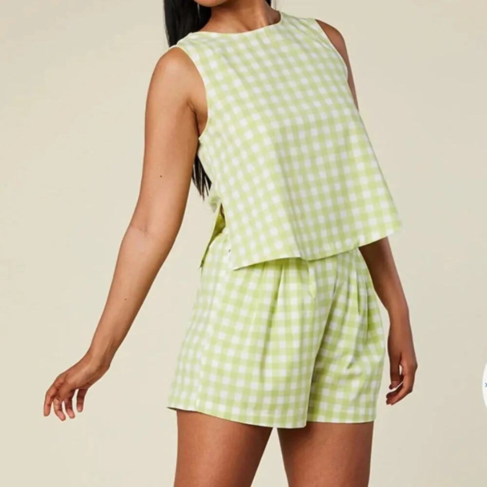 Wayre Shift & Snap Tank Top Womens XL Lime Green White Gingham Back Button Crop